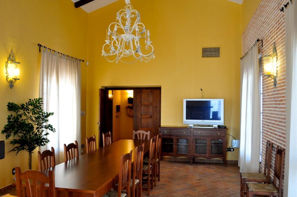 Casa Rural La Serrana لا كارلوتا المظهر الخارجي الصورة